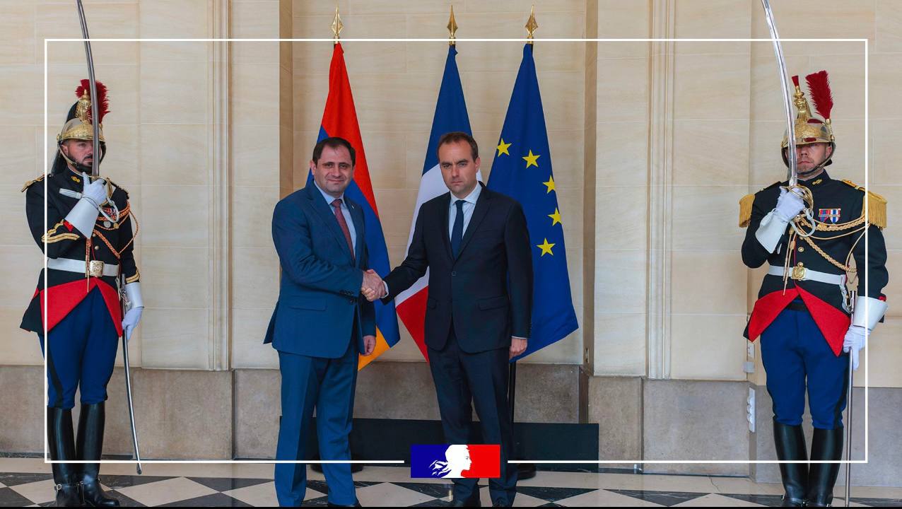 Ֆրանսիայի ԶՈՒ նախարարը հանդիպել է Սուրեն Պապիկյանի հետ՝ պաշտոնականացնելու Հայաստանի կողմից զենքի ձեռքբերումը. Ֆրանսիայի ՊՆ