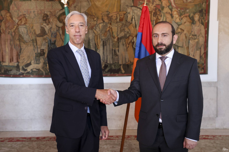 Министры ИД Армении и Португалии обсудили широкий круг вопросов, представляющих взаимный интерес