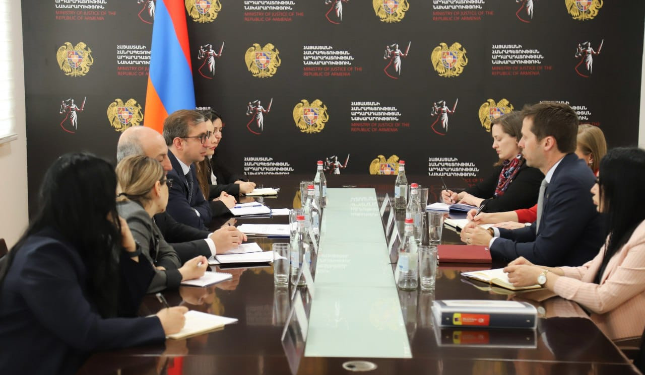 ԱՄՆ-ը հետաքրքրված է Հայաստանի հետ գործածկցության շրջանակի ընդլայնմամբ. ԱՆ-ում ընդունել են ԹՊԻՀ միջազգային բյուրոյի պատվիրակությանը