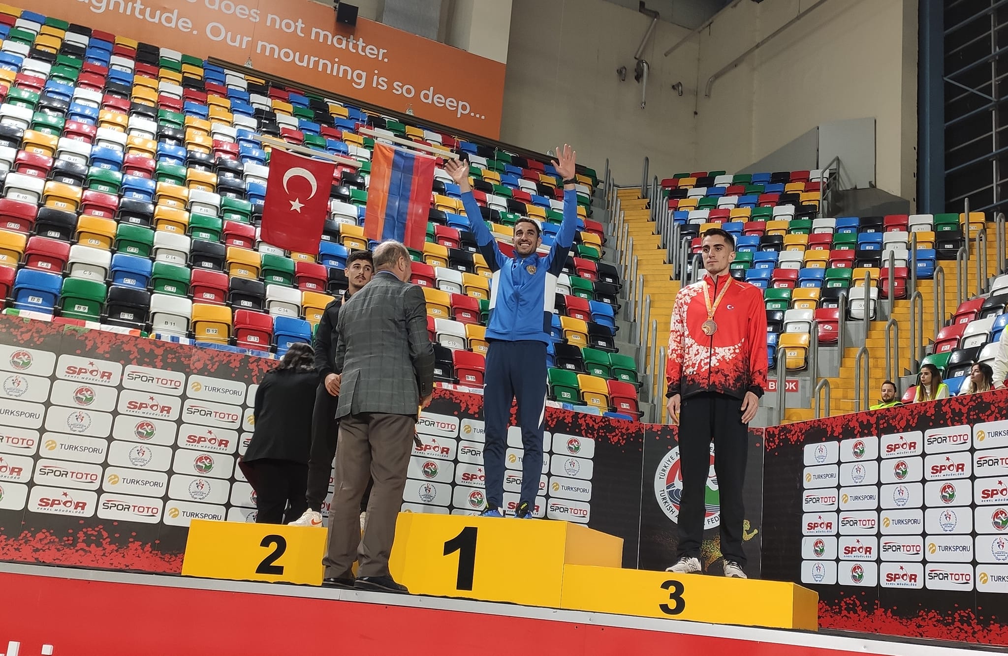 Վազորդ Երվանդ Մկրտչյանը ոսկե մեդալ է նվաճել Ստամբուլում ընթացող Բալկանյան երկրների ձմեռային առաջնությունում