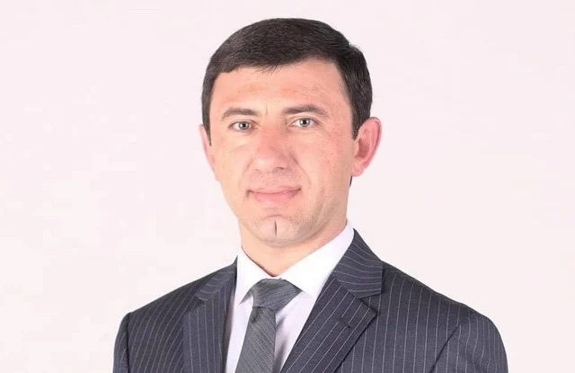 ՔՊ-ական պաշտոնյաները արդեն աստղաբաշխական գումարներ են ստանում օտարերկրյա ֆիրմաներից. «Ժողովուրդ»