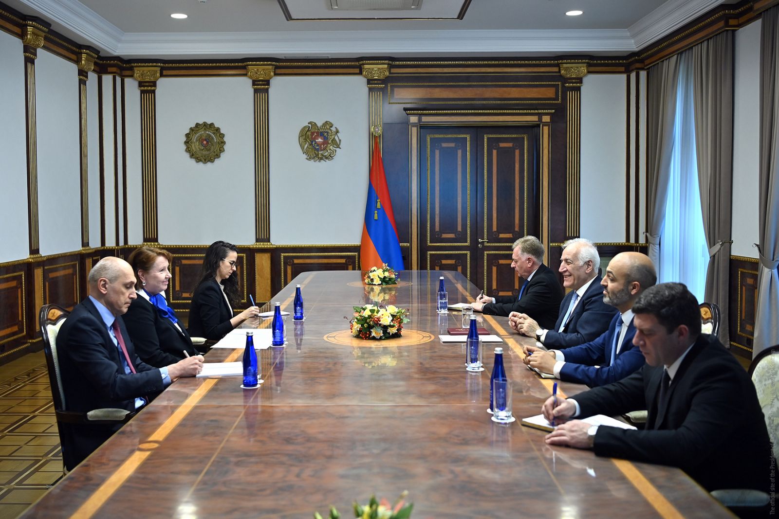 Վահագն Խաչատուրյանը և Սատու Կոյվուն կարևորել են խաղաղության գործընթացը հաջողությամբ ավարտին հասցնելու անհրաժեշտությունը