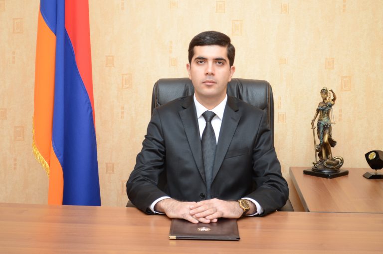 Դատավոր Արթուր Ստեփանյանին ԲԴԽ-ն նկատողություն հայտարարեց. նա գործը 3-ամսյա ժամկետի փոխարեն քննել էր 11 ամսում