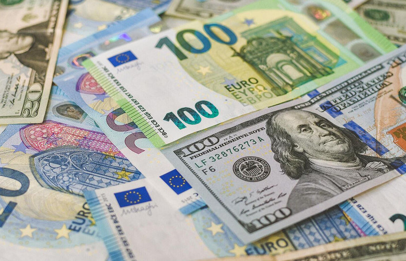 Դոլարն էժանացել է. ինչ փոփոխություններ է արձանագրել տարադրամի շուկան նոյեմբերի 15-ին