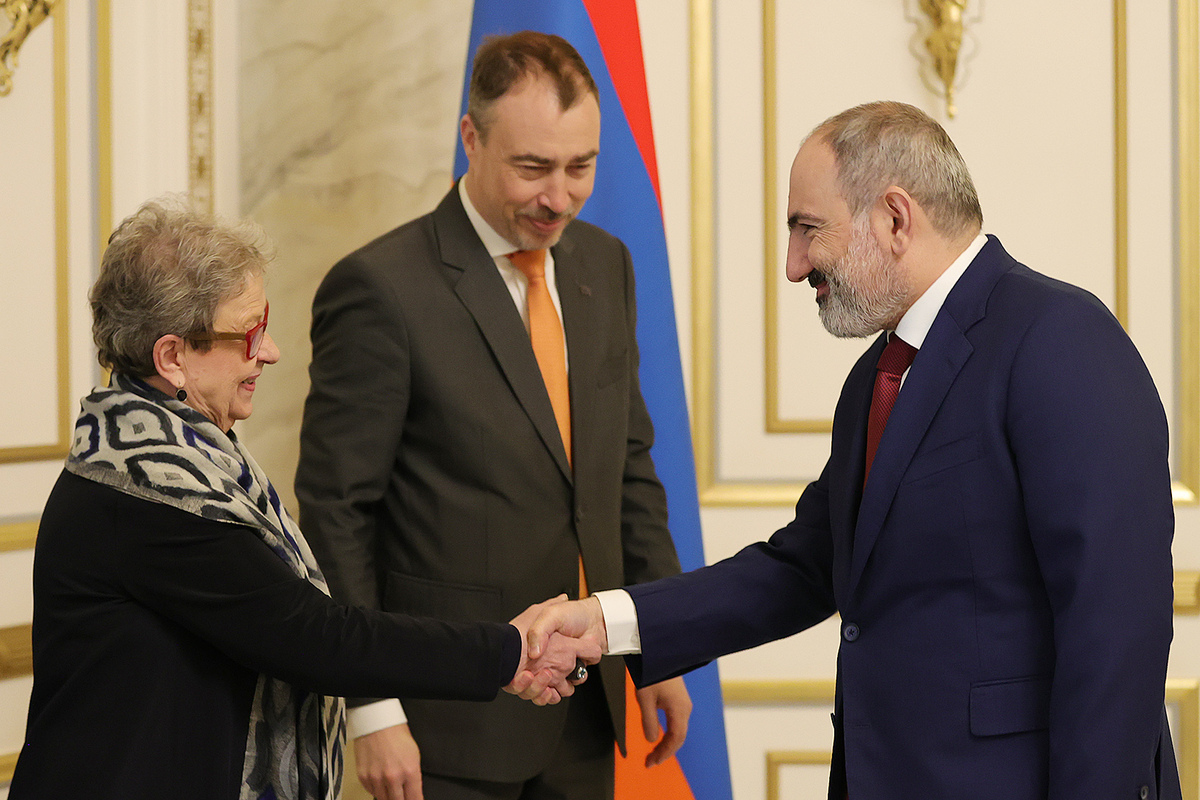 Премьер-министр принял специального представителя ЕС по вопросам Южного Кавказа и кризиса в Грузии