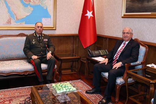Անկարայում հանդիպել են Ադրբեջանի ԶՈՒ ԳՇ պետն ու Թուրքիայի պաշտպանության նախարարը