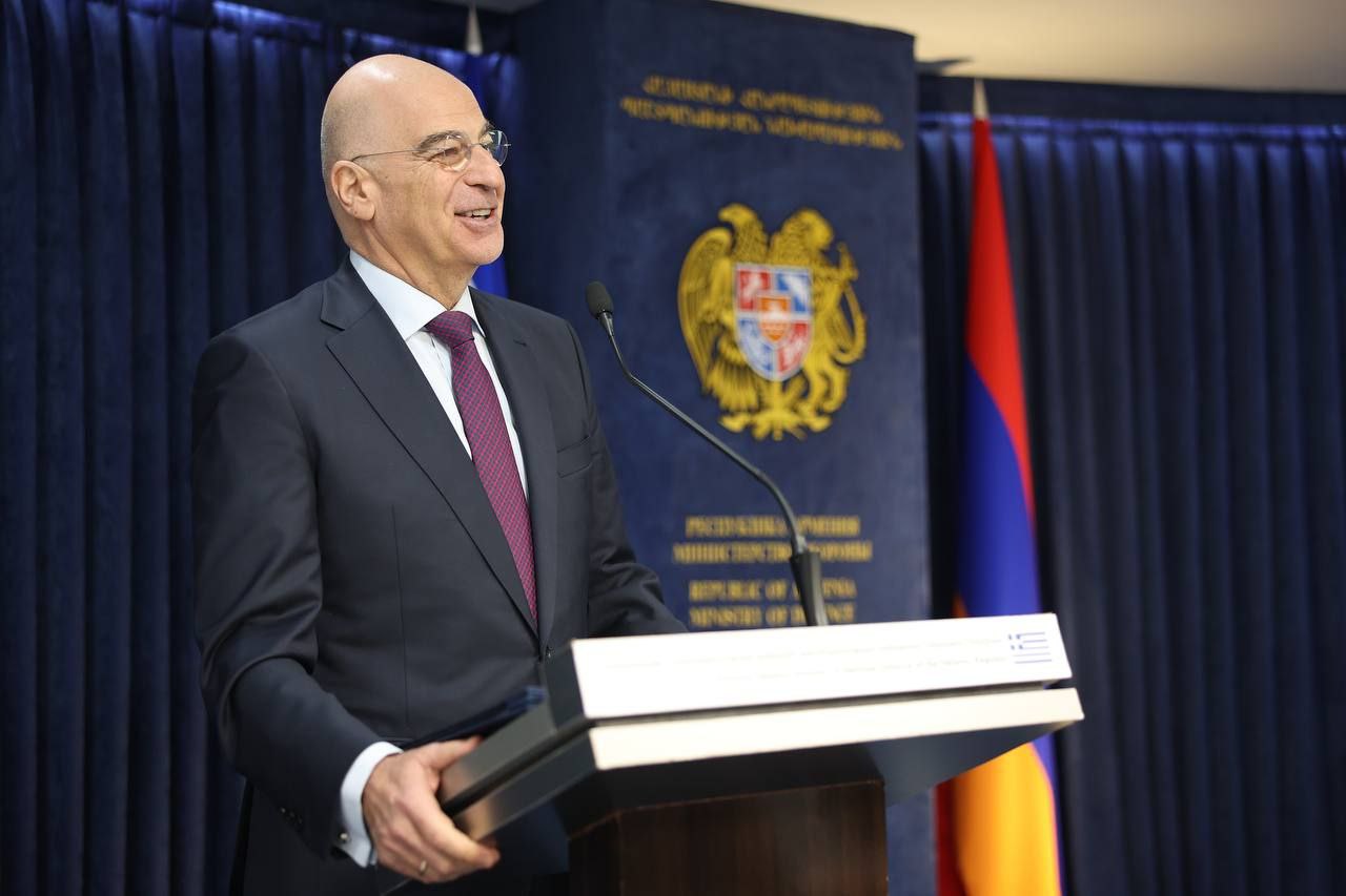 Никос Дендиас считает возможным четырехстороннее сотрудничество Армения- Греция-Франция-Индия в сфере обороны