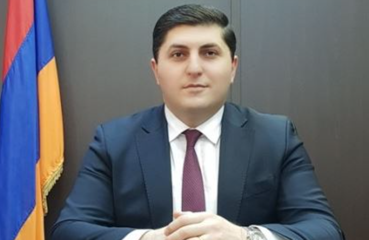 Դատախազությունը պահանջում է Արգամ Հովսեփյանից բռնագանձել 5 անշարժ գույք