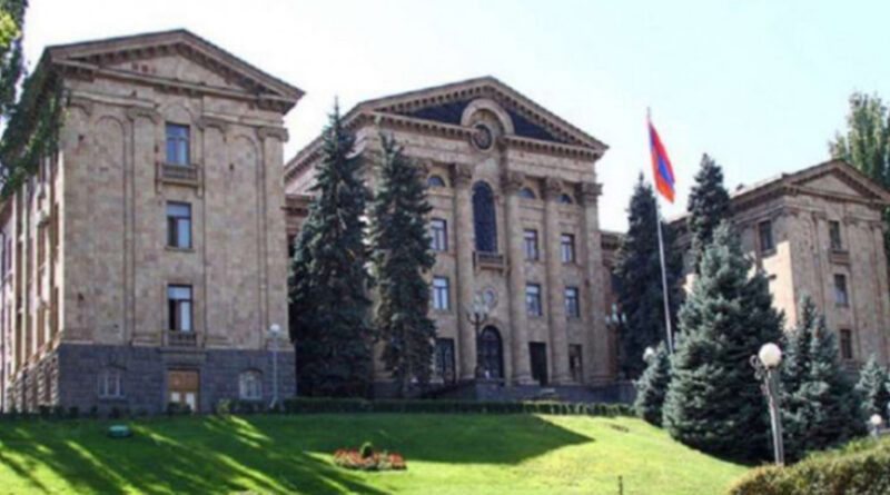 Խորհրդարանական ճեպազրույցներ. ուղիղ