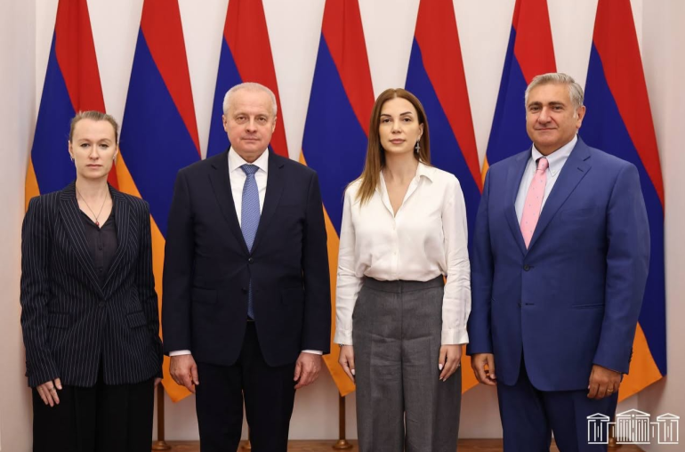 «Հայաստան» խմբակցության անդամները ՌԴ դեսպանի հետ հանդիպմանը մտահոգություն են արտահայտել հայ-ռուսական հարաբերությունների վերաբերյալ