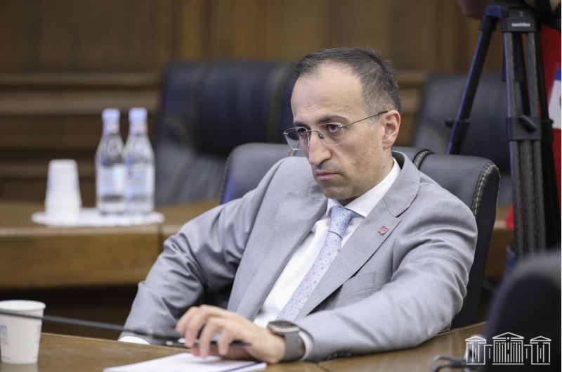 Միգուցե ավելացնենք թոշակառուների հետվճարի համակարգի սահմանաչափը. Արսեն Թորոսյան