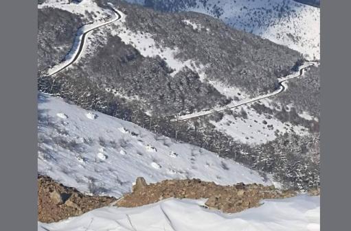 Վարդենյաց լեռնանցքը կցորդով տրանսպորտային միջոցների համար երթևեկել միայն անվաշղթաների կիրառմամբ