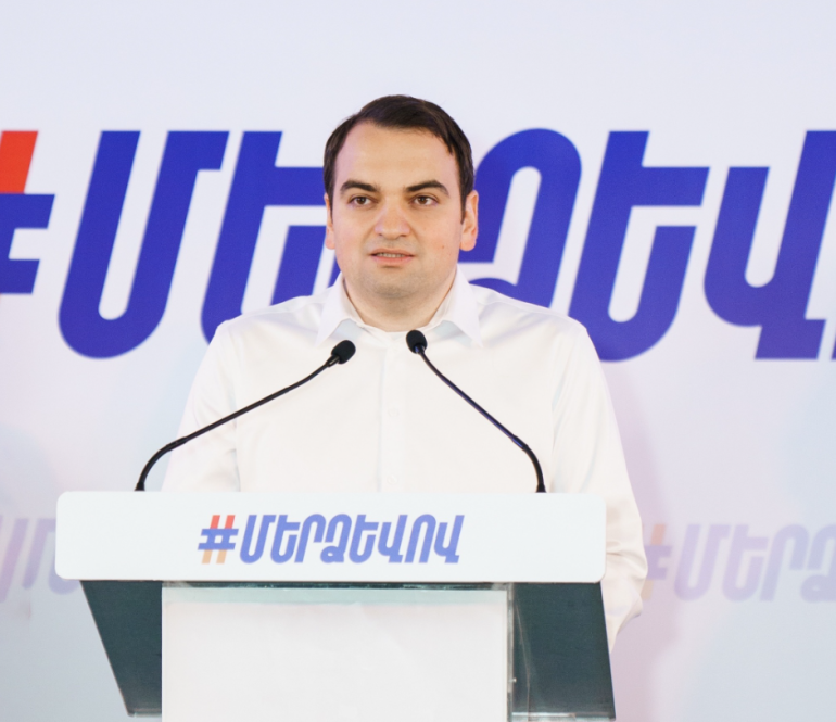 Փաշինյանը կանչել էր ՀԷՑ-ի կառավարչին և նրա մասնակցությամբ հանրությանը փորձում էր ներկայացնել ՀԷՑ-ը խլելու համար հիմնավորումներ. Նարեկ Կարապետյան
