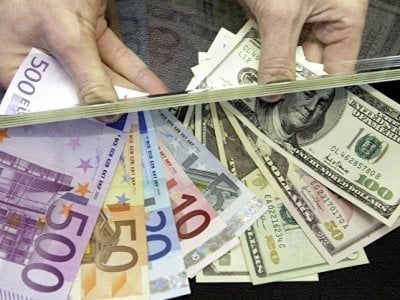 Դոլարի փոխարժեքն աճել է. եվրոն էժանացել է