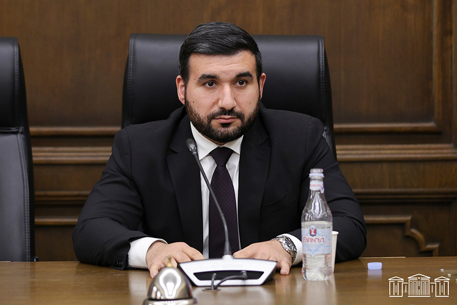 Կալուգայի Սամոյի, Ծառուկյանի և Քոչարյանի քաղաքական թիմերի մեջ կա մեկ հայտարարված վարչապետի թեկնածու. Ալեքսանյան