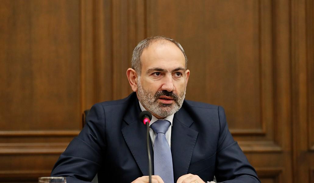 Ուղեւորներն ու վարորդը չեն պահպանում սահմանված կանոնները. վարչապետը լուսանկար է հրապարակել