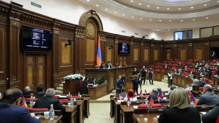 ԱԺ-ում շարունակվում է բյուջեի քննարկումը. ուղիղ