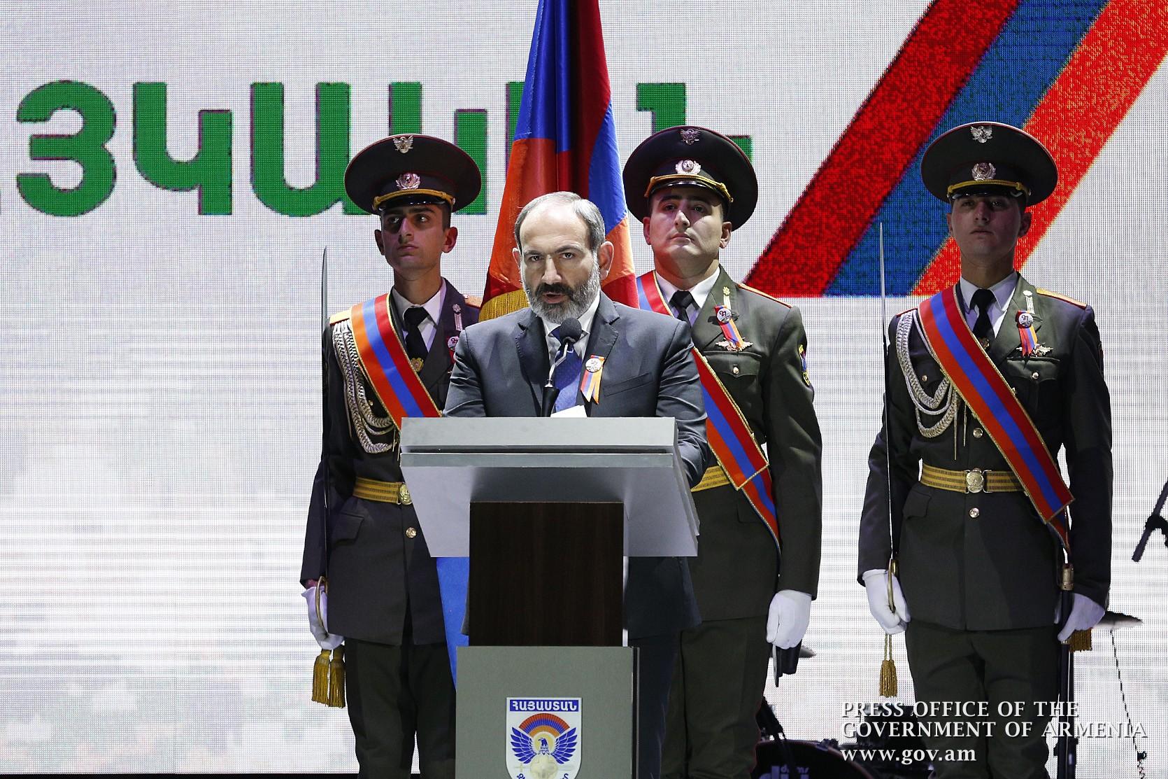Նիկոլ Փաշինյանի շնորհավորական ուղերձը Վարդենիսից՝ Բանակի օրվա առթիվ