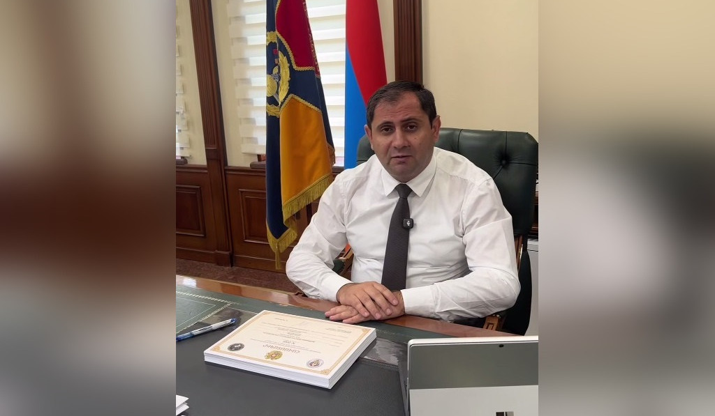 Բնակարաններ՝ նորընծա սպաներին. Սուրեն Պապիկյանը տեսանյութ է հրապարակել