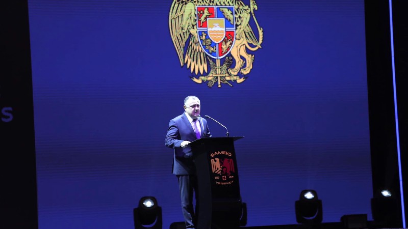 Այսօր էլ մեր դեռահասները, պատանիներն ու երիտասարդները բարձր կպահեն Հայաստանի պատիվը. Կարեն Գիլոյան