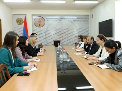 Նարեկ Մկրտչյանը Սերբիայի պետնախարար Տատյանա Մացուրայի հետ քննարկել է գենդերային հավասարության խնդիրները