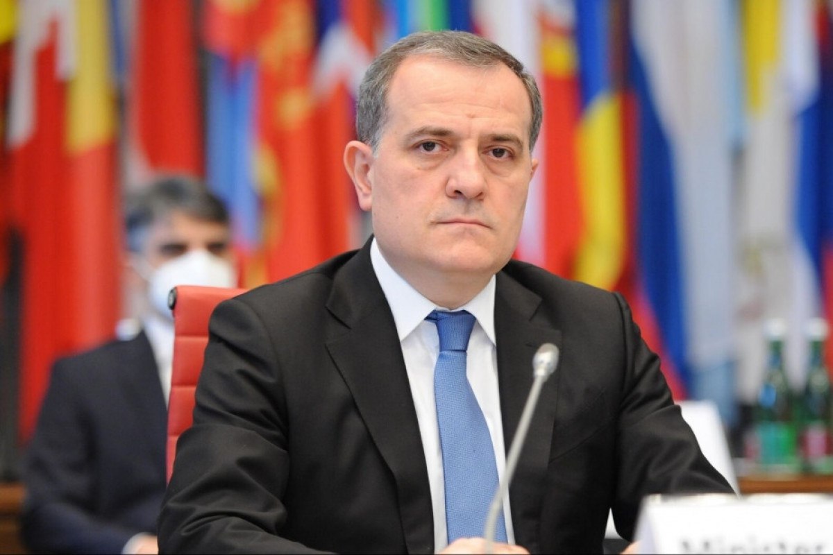 Բայրամովը պնդել է, թե «ՀՀ-ն պետք է իր Սահմանադրությունից հեռացնի Ադրբեջանի նկատմամբ պահանջները»