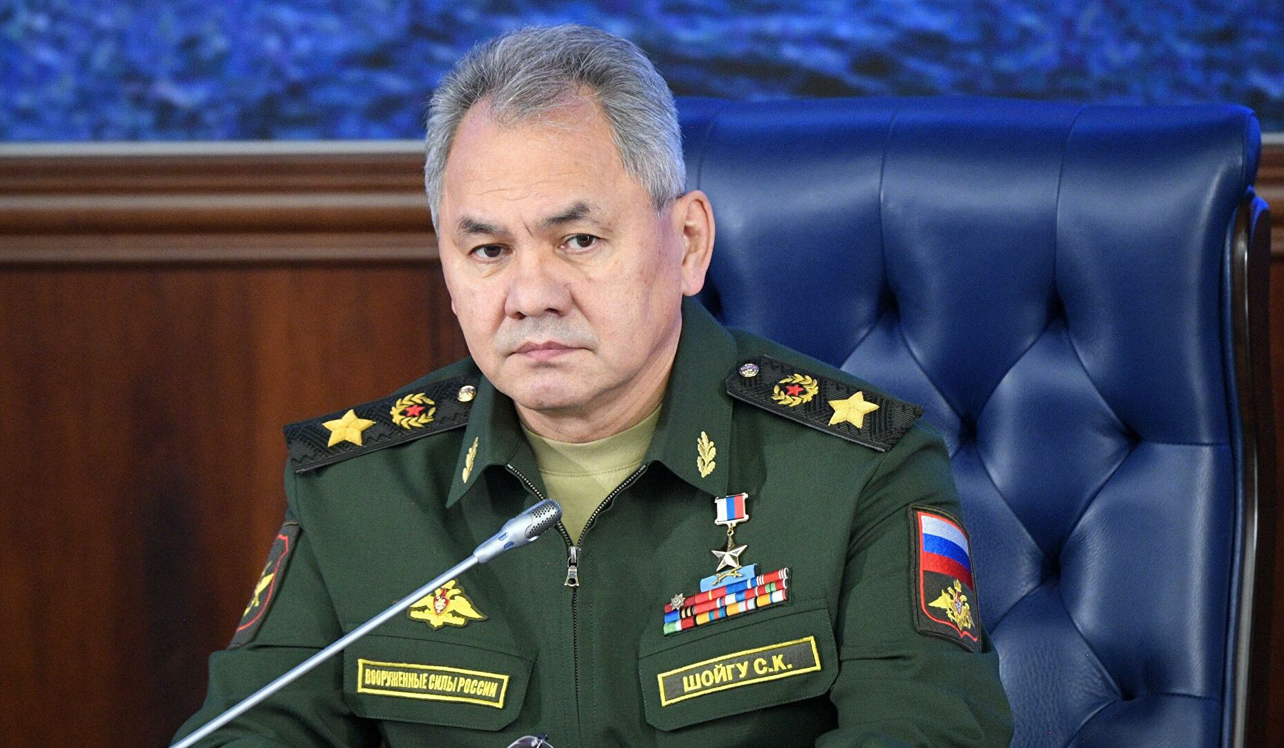 Министр обороны России доложил Путину о взятии Марьинки