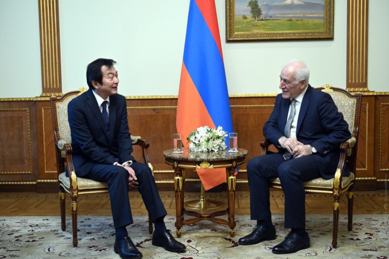 Խաչատուրյանն ու Ճապոնիայի դեսպանը քննարկել են Հայաստանի և Ճապոնիայի միջև գործընկերության հետագա զարգացման ուղիները