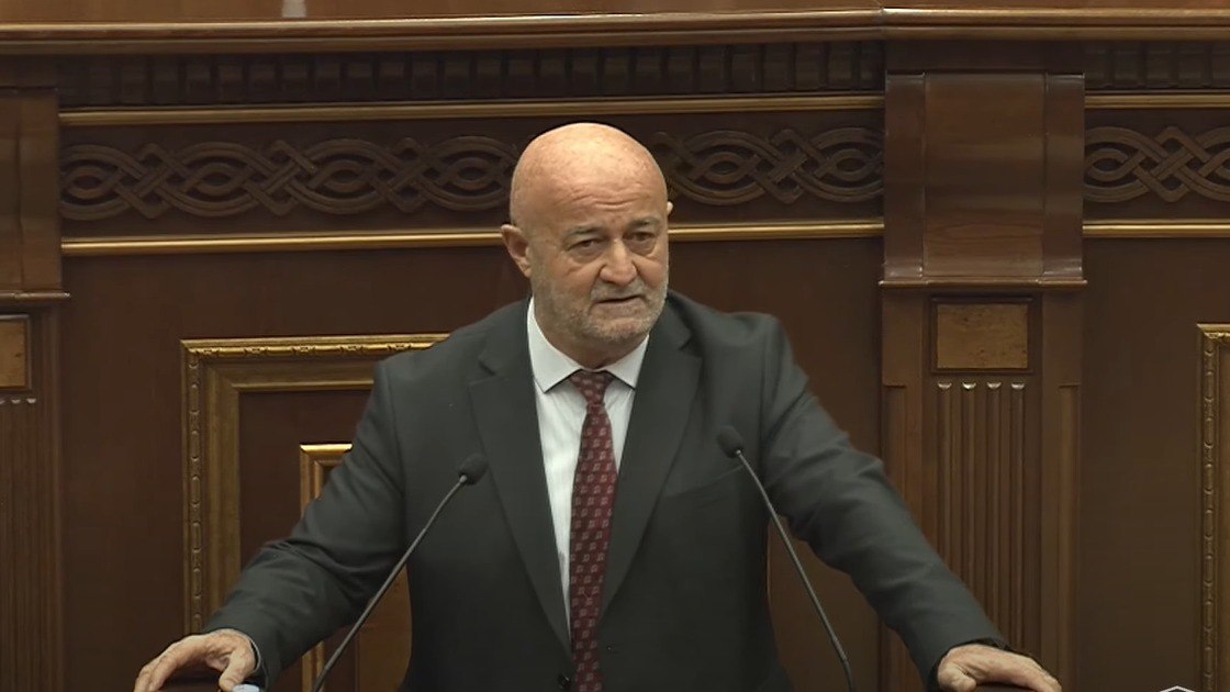 Դուրս եմ գալիս Քաղաքացիական պայմանագիր» կուսակցությունից մեծ ցավով. Աղազարյան
