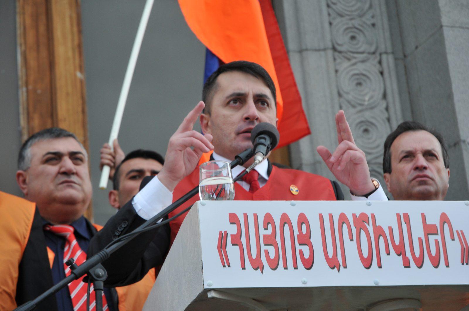 «Արծիվներն» ակտիվացել են. արտահերթ են պահանջում. «Փաստ»