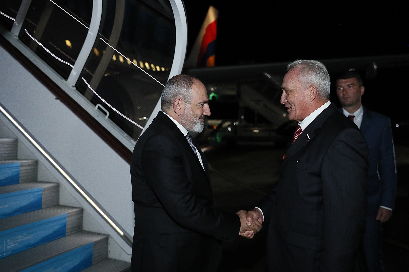 Премьер-министр Пашинян с рабочим визитом прибыл во Владивосток