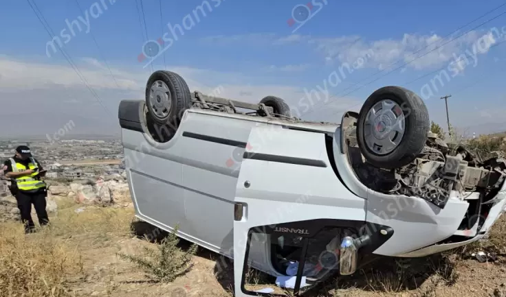 Աբովյան-Ձորաղբյուր ճանապարհին բախվել են «Volkswagen Touareg»-ն ու «Ford Transit»-ը