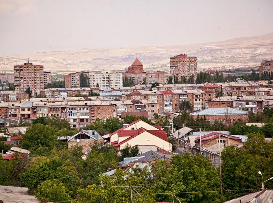 Մեր հարաբերություններն աժխատանքային են. Աբովյանի քաղաքապետը՝ իր և Կոտայքի մարզպետի մասին