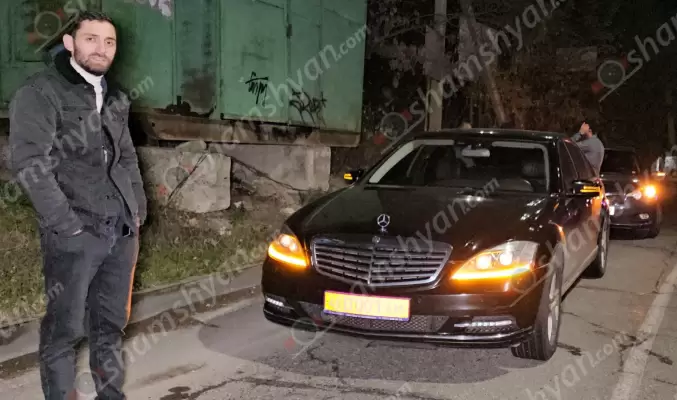 Երևանում՝ Հարզդանի կիրճում, բախվել են Հայաստանում Ղազախստանի դեսպանին սպասարկող Mercedes-ն ու Kia-ն (տեսանյութ)
