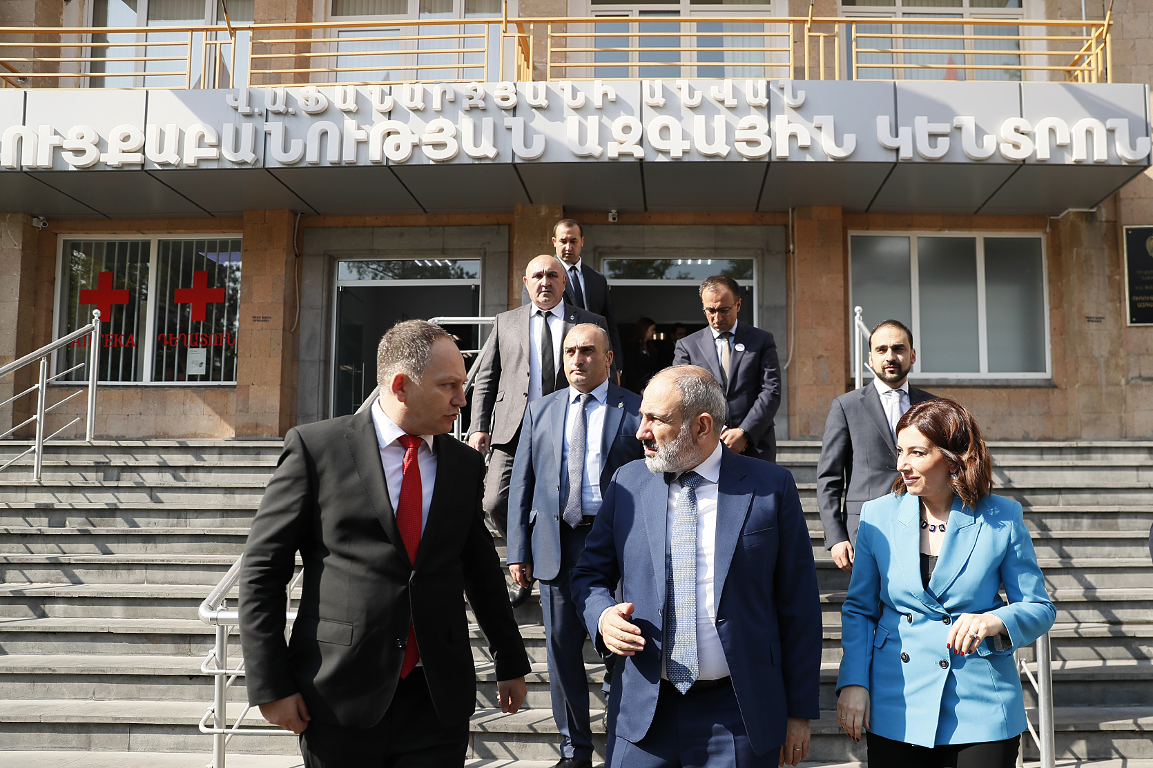 Կունենանք նոր մակարդակի առողջապահություն. վարչապետը ներկա է գտնվել ՈւԱԿ-ի Պալիատիվ ծառայության կլինիկայի բացմանը