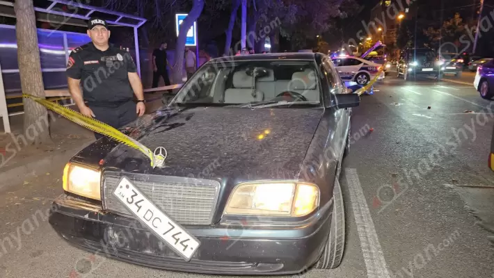 Մահվան ելքով վրաերթ՝ Երևանում․ «Mercedes»-ը վերգետնյա և ստորգետնյա անցումների մոտ վրաերթի է ենթարկել չթույլատրելի հատվածով անցնող հետիոտնին․վերջինը տեղում մահացել է