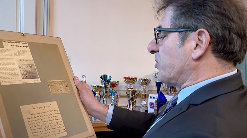 Պատահաբար հայտնաբերվել է Հյուգոյի բանաստեղծության ձեռագիր տարբերակը (տեսանյութ)