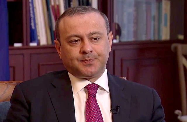 Արմեն Գրիգորյանը վիրավորված հեռացել է․ Փաշինյանը փորձել է նրան համոզել, սակայն մերժել է․ «Ժողովուրդ»