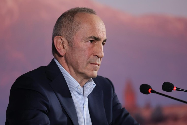 Ռոբերտ Քոչարյանը մենախցում է, տեսակցությունները բաց են միայն մերձավոր ազգականների հետ