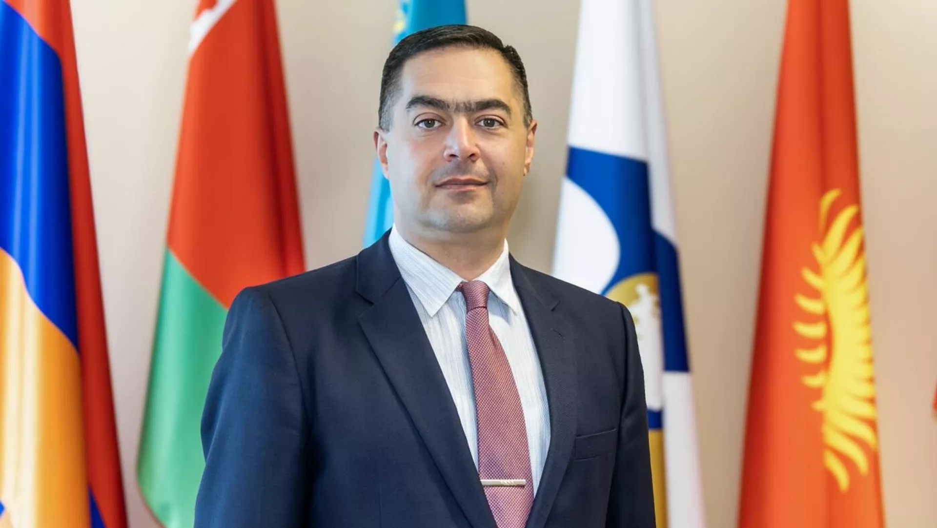 ԵՏՀ մաքսային վարչության փոխտնօրեն է նշանակվել Սուրեն Մելիք-Իսրայելյանը