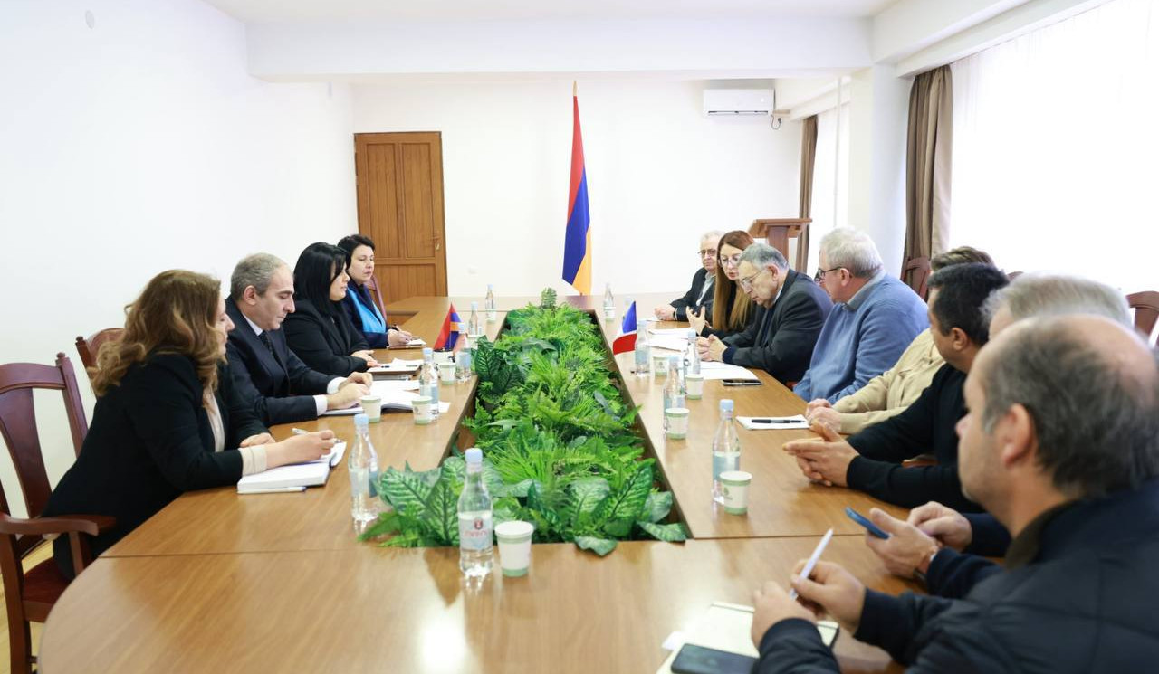 ֆրանսիական կողմը պատրաստակամություն է հայտնել Գանձաքար համայնքում կառուցել ժամանակակից անասնաշենք և կաթի վերամշակման գործարան