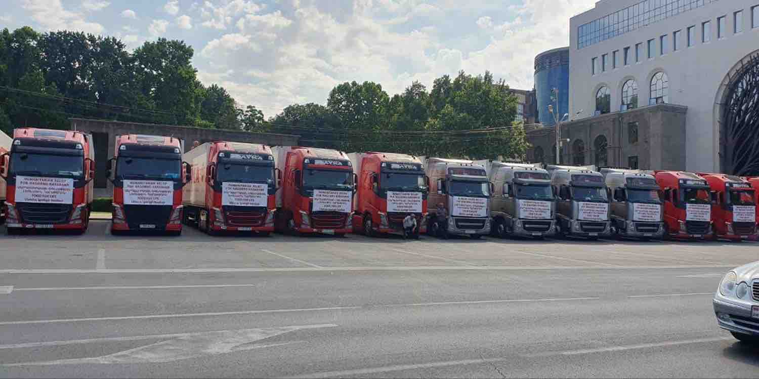 Մարդասիրական օգնությամբ բեռնված երկու տասնյակ բեռնատար այսօր 400 տոննա հումանիտար օգնություն կհասցնի մինչև Կոռնիձոր
