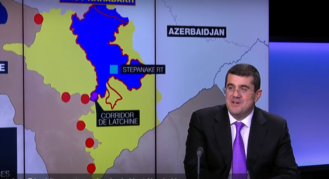 Сожалею, что между Арменией и Азербайджаном на международном уровне не ведутся переговоры о статусе Арцаха: президент НКР в интервью France 24