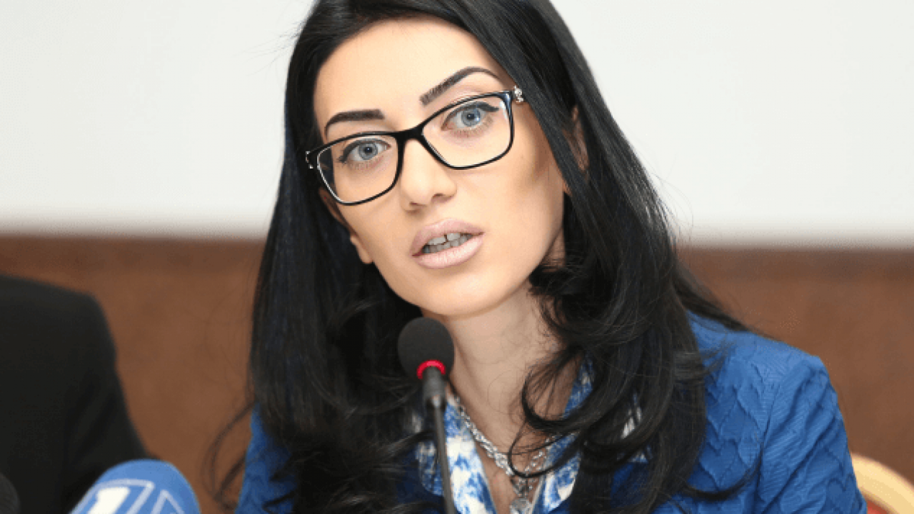 «Մարտի 1-ի» գործի նյութերը թաքցվում են, որ այսօրվա դերակատարները վերախմբագրեն պատմությունը. Արփինե Հովհաննիսյան