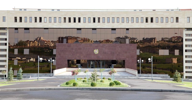 Подразделения ВС Армении не открывали огонь по азербайджанским позициям: МО РА