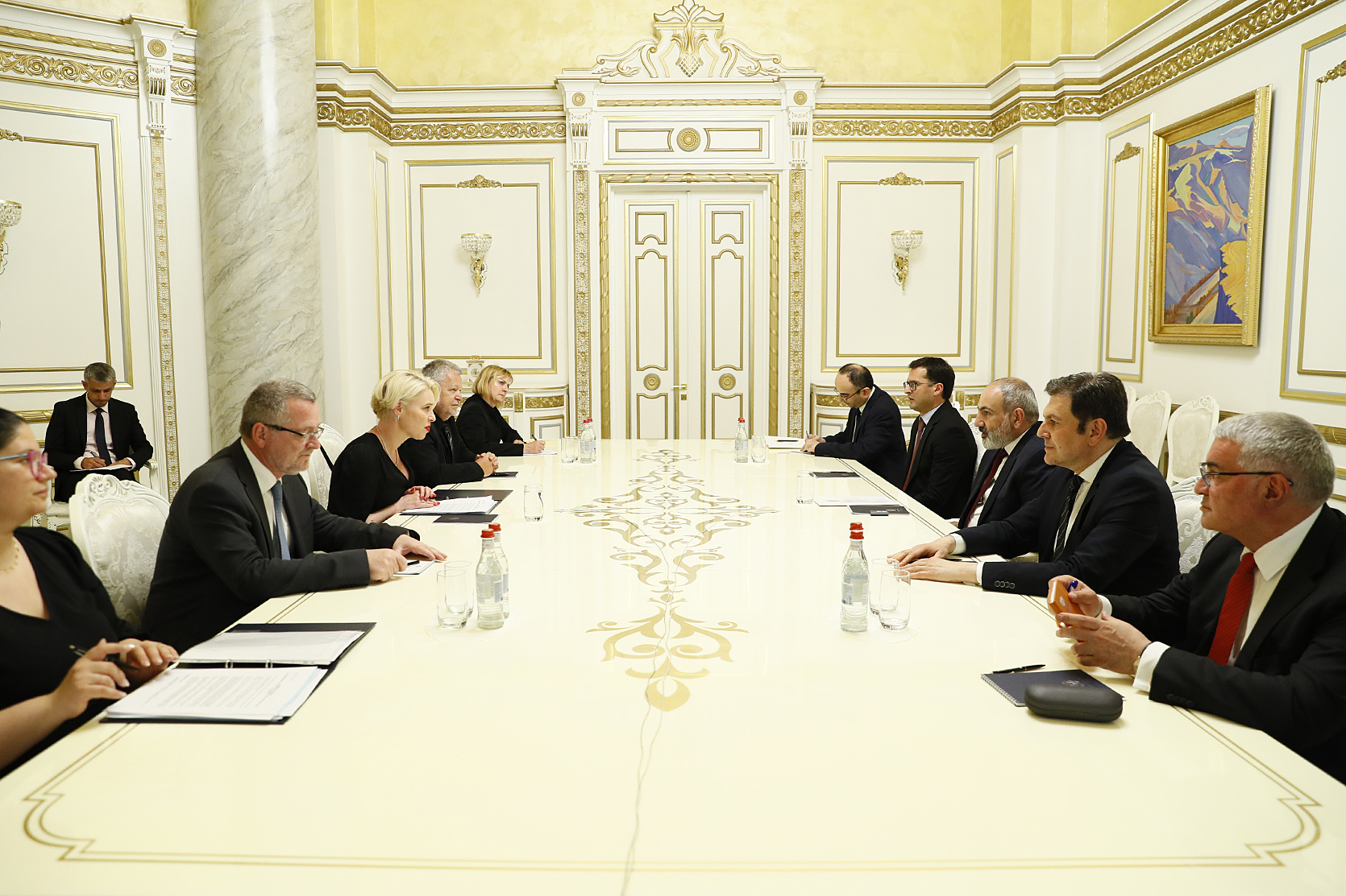 Премьер-министр Пашинян принял делегацию во главе с председателем Государственного собрания Республики Словения