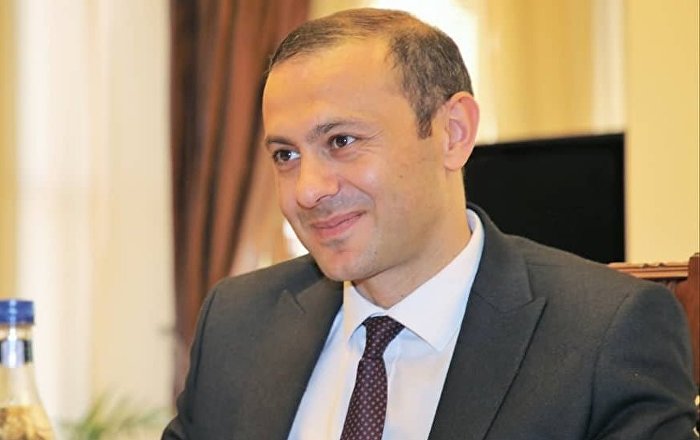 Նախկինների թերթոնները չեն կարող կեղծ լուրեր գրել կորոնավիրուսի մասին, հիմա էլ անցել են կեղտոտ հնարքների. Արմեն Գրիգորյան