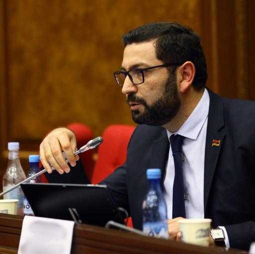 Եզդի զինվորի մահվան լուրը չի համապատասխանում իրականությանը. Ռուստամ Բաքոյան