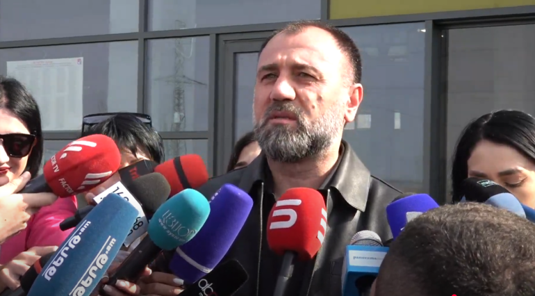 Ընդդիմադիր ուժերը մրցում են ոչ թե ՔՊ-ի, այլ վարչական ռեսուրսի և Սարիկ Մինասյանի ԱԱԾ-ական բարեկամի հետ. Ռուբեն Մխիթարյան