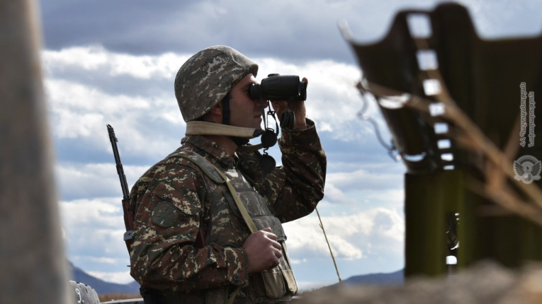 Азербайджанские ВС продолжают оставаться на занятых возле села Парух позициях: Степанакерт